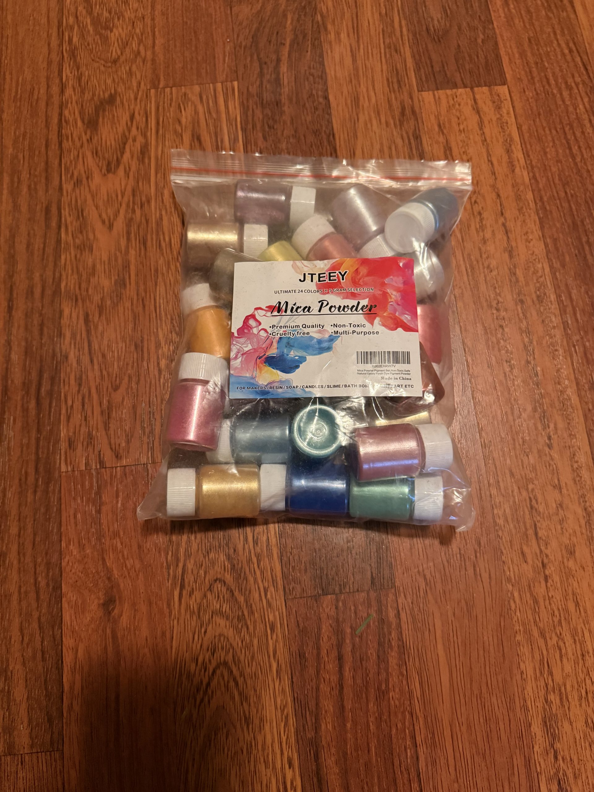 24 Colors Mica Powder - Image 4