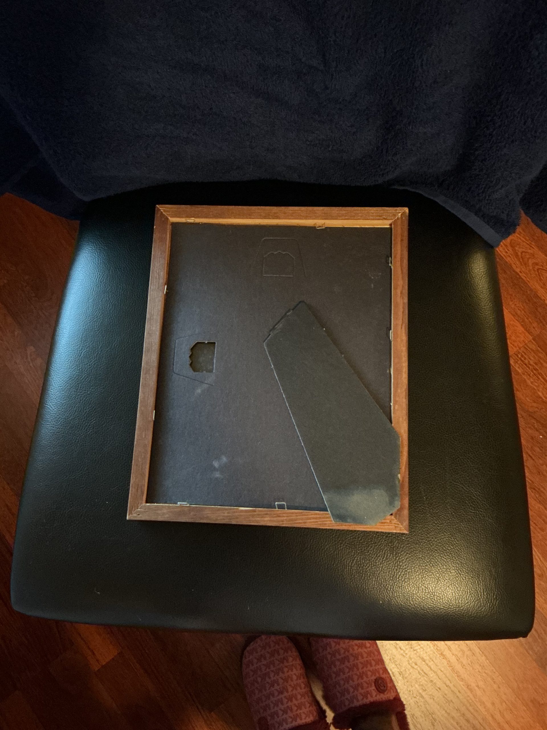 Set of 2 Vintage Wood Grain Picture Frames - Image 13