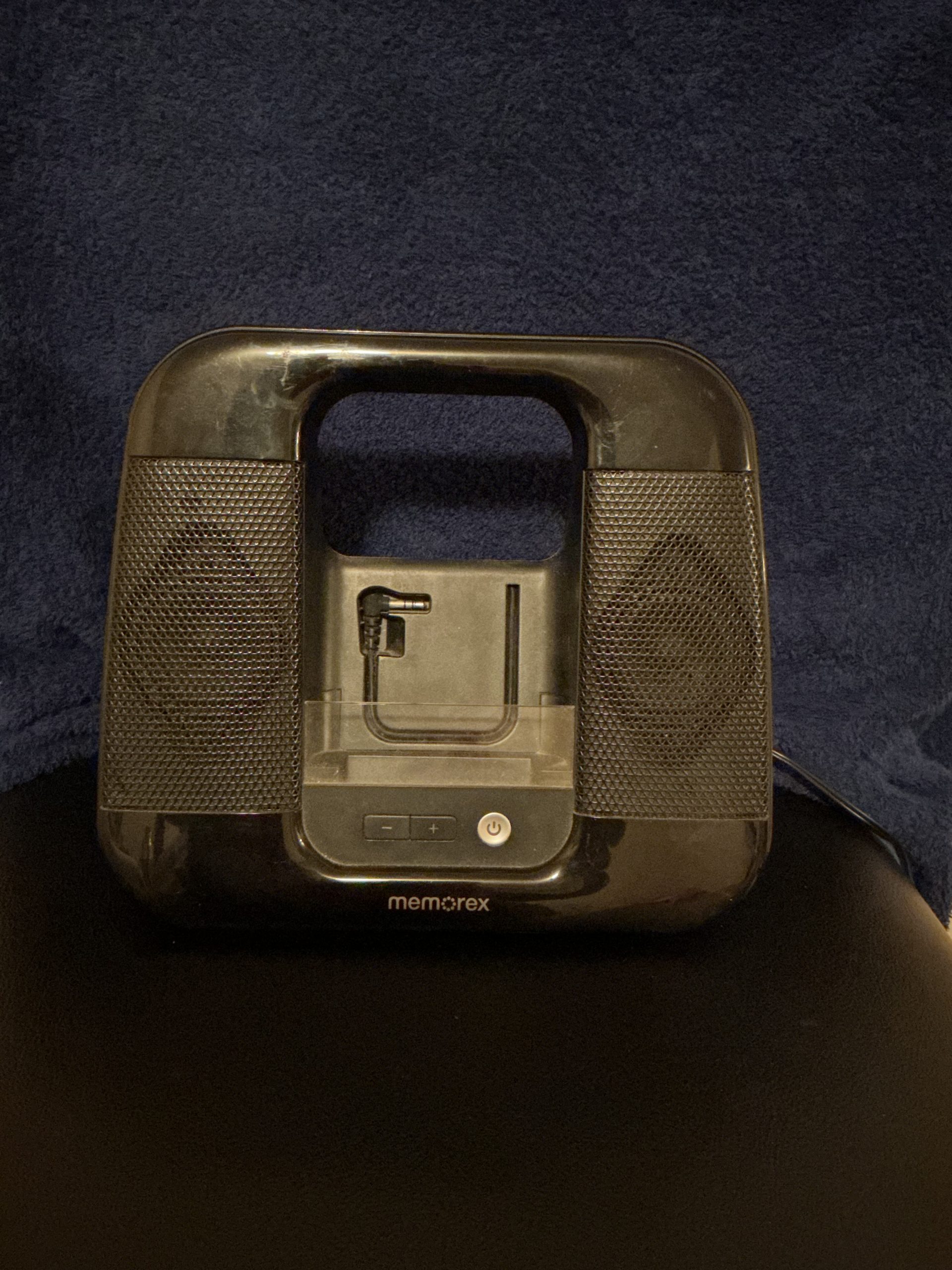 Universal Portable Speaker (Memorex) - Image 6