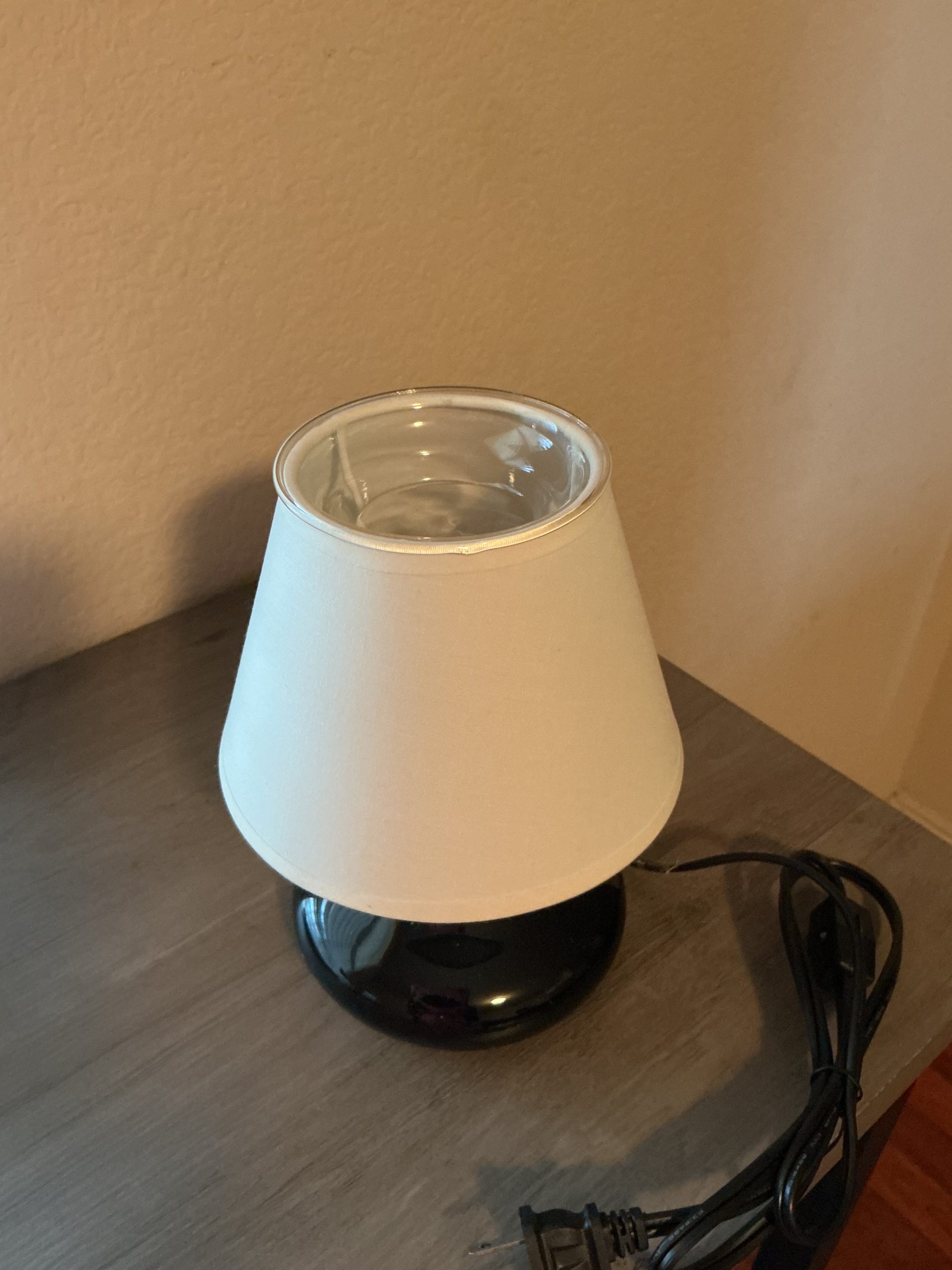 Electric Burner Lamp by Levine Gifts - Image 5